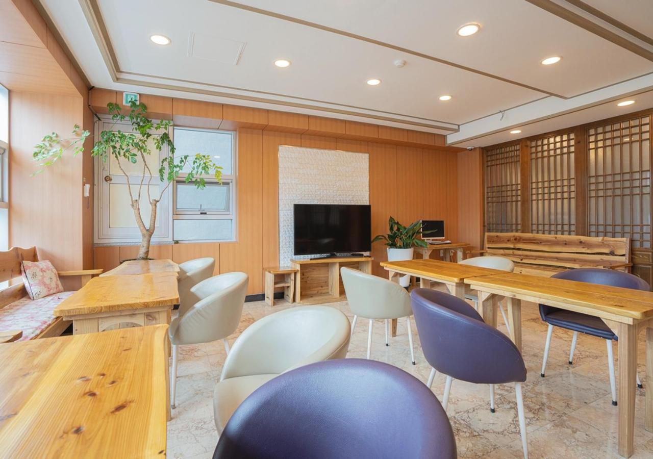 J2 패밀리 호텔 제주 외부 사진